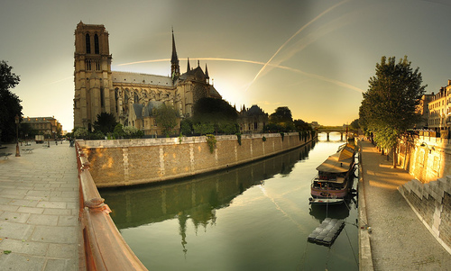 Notre Dame De Paris